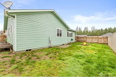 1928 Village Circle, Port Angeles, WA 98362 - Photo 11