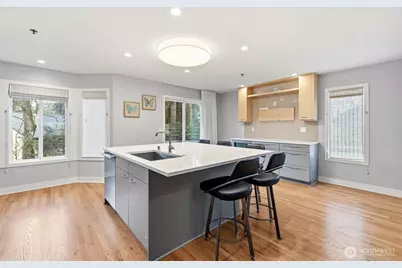 16225 Northup Way #A201, Bellevue, WA 98008 - Photo 15