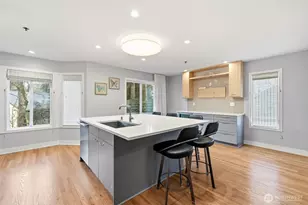 16225 Northup Way, Bellevue, WA 98008 - Photo 15