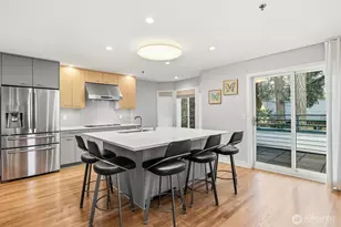 16225 Northup Way, Bellevue, WA 98008 - Photo 11