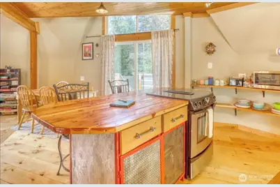 17051 Chumstick Highway, Leavenworth, WA 98826 - Photo 9