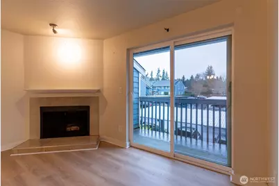 16817 Larch Way #D201, Lynnwood, WA 98037 - Photo 11
