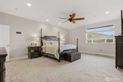 2008 Broadview North, Wenatchee, WA 98801 - Photo 15