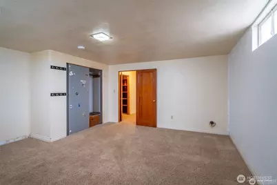 113 E 6th St, Lind, WA 99341 - Photo 21