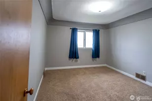 113 E 6th St, Lind, WA 99341 - Photo 17