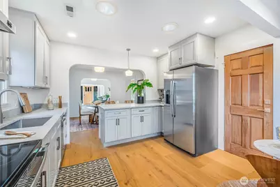 1424 N 53rd Street, Seattle, WA 98103 - Photo 11
