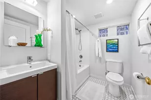 3815 Sunnyside Ave N, Seattle, WA 98103 - Photo 19