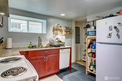 2608 S Grand Street, Seattle, WA 98144 - Photo 27