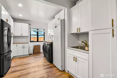 9619 224th Street SW, Edmonds, WA 98020 - Photo 13