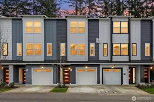 13717 Admiralty Way, Lynnwood, WA 98087 - Photo 1