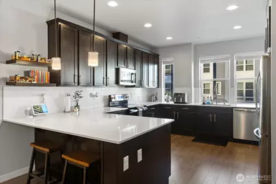 13717 Admiralty Way #G4, Lynnwood, WA 98087 - Photo 9