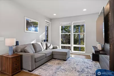 13717 Admiralty Way #G4, Lynnwood, WA 98087 - Photo 5