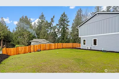 21855 Wavecrest Avenue NE, Poulsbo, WA 98370 - Photo 31