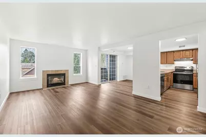 3939 10th Street SE #B3, Puyallup, WA 98374 - Photo 1