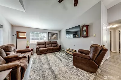 1833 W 12th Street, Port Angeles, WA 98363 - Photo 5