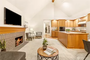 1726 Bellevue Way NE, Bellevue, WA 98004 - Photo 19