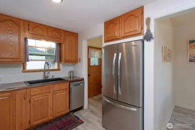 311 S Jones Street, Port Angeles, WA 98362 - Photo 11