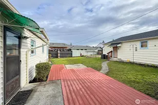 311 S Jones St, Port Angeles, WA 98362 - Photo 27