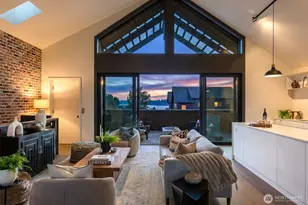 4566 Flying Goat Ave NE, Bainbridge Island, WA 98110 - Photo 31