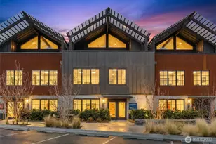 4566 Flying Goat Ave NE, Bainbridge Island, WA 98110 - Photo 29