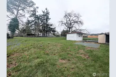 1740 SE 6th Street, Oak Harbor, WA 98277 - Photo 17