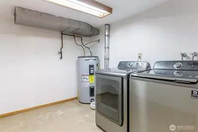 7716 S Mission Drive, Seattle, WA 98178 - Photo 29