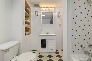 7716 S Mission Dr, Seattle, WA 98178 - Photo 27