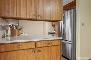 7716 S Mission Dr, Seattle, WA 98178 - Photo 15