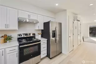 1032 1 Guard St, Friday Harbor, WA 98250 - Photo 5