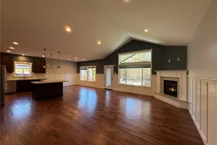 2927 Fenmoor Ln se, Olympia, WA 98501 - Photo 3