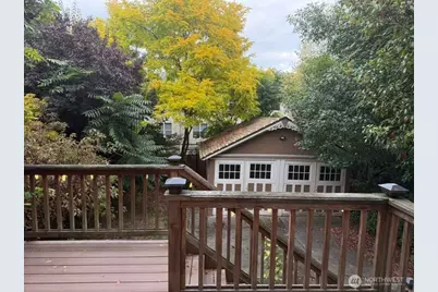 424 27th Avenue E, Seattle, WA 98112 - Photo 35