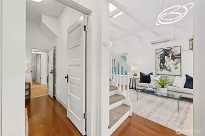 424 27th Avenue E, Seattle, WA 98112 - Photo 3