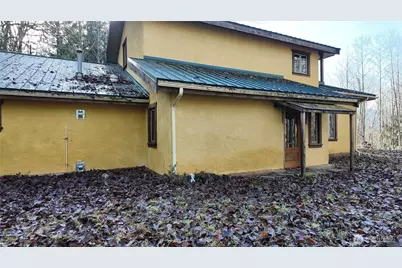 46824 Everett Lake Rd, Concrete, WA 98237 - Photo 15