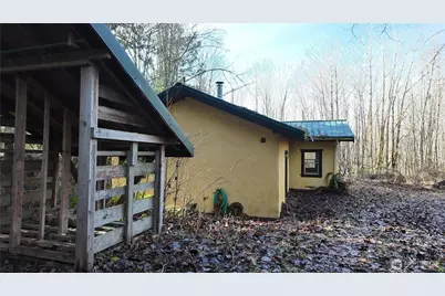 46824 Everett Lake Rd, Concrete, WA 98237 - Photo 31