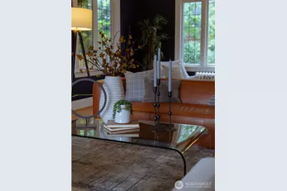 1812 10th Avenue E, Seattle, WA 98102 - Photo 13