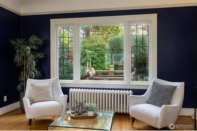 1812 10th Avenue E, Seattle, WA 98102 - Photo 11