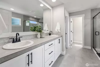 19365 139th Place SE, Renton, WA 98058 - Photo 27