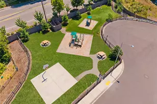 19365 139th Pl SE, Renton, WA 98058 - Photo 37