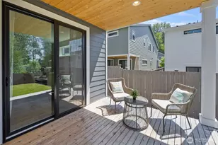 19365 139th Pl SE, Renton, WA 98058 - Photo 35