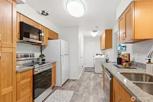 14203 80th St E, Puyallup, WA 98372 - Photo 13