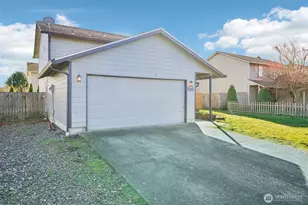 16005 NE 4th St, Vancouver, WA 98684 - Photo 3