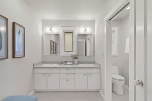 7532 9th Ave NE, Seattle, WA 98115 - Photo 25