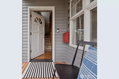 7532 9th Avenue NE, Seattle, WA 98115 - Photo 3