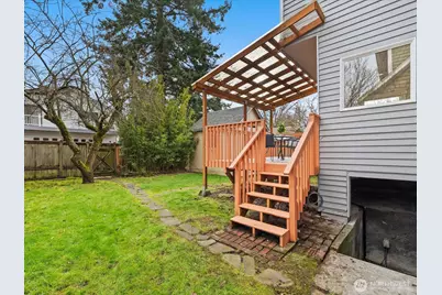 7532 9th Avenue NE, Seattle, WA 98115 - Photo 35