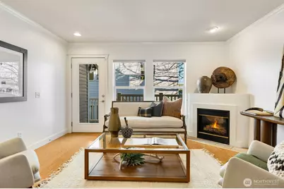 206 24th Avenue E, Seattle, WA 98112 - Photo 3