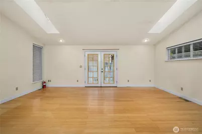 18504 8th Avenue NE, Shoreline, WA 98155 - Photo 13