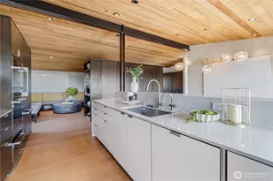 9135 NE 19th St, Clyde Hill, WA 98004 - Photo 7