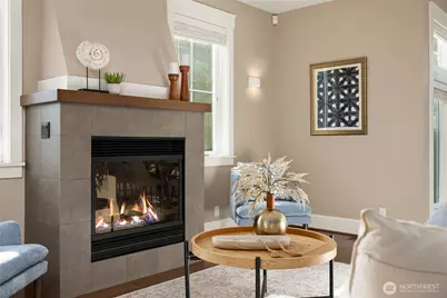 328 Ericksen Avenue NE #R2, Bainbridge Island, WA 98110 - Photo 9