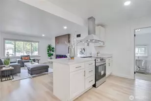 302 S 76th St, Tacoma, WA 98408 - Photo 11