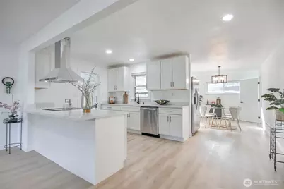 302 S 76th Street, Tacoma, WA 98408 - Photo 9